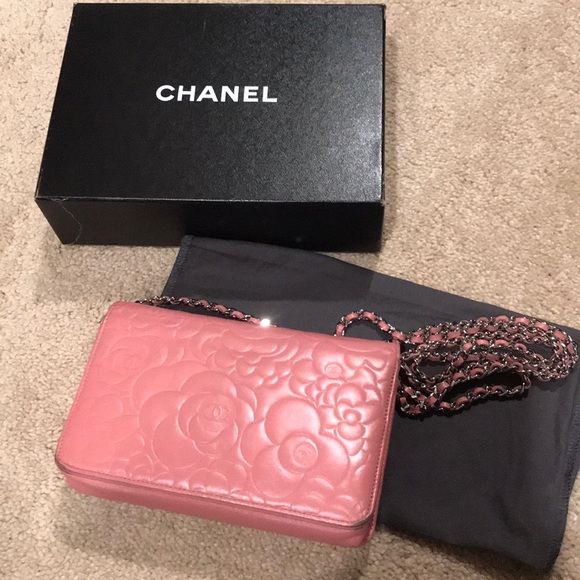 Chanel Pink Camellia Lambskin Wallet On Chain WOC - Picture 2 of 7